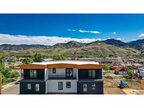 232 W 4th St, Salida, CO 81201