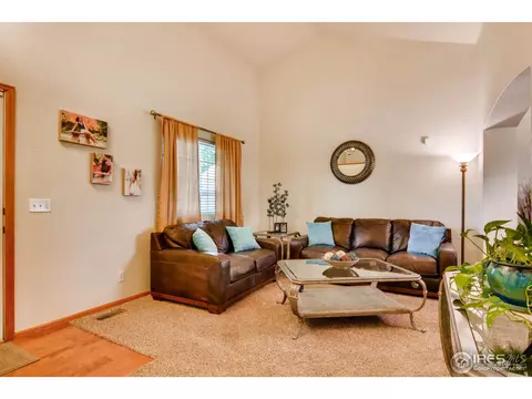 2196 E 97th Ave, Thornton, CO 80229 photo 3