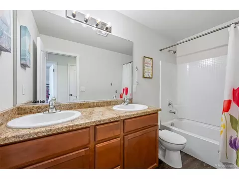 Bath - 11201 Charles St, Longmont, CO 80504 photo 3 of 4