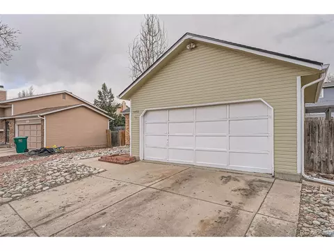 19558 E Purdue Pl, Aurora, CO 80013 photo 4