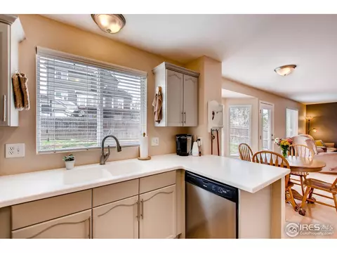 2075 E 97th Dr, Thornton, CO 80229 photo 10