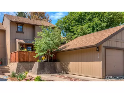 4632 Greenbriar Ct, Boulder, CO 80305 photo 2