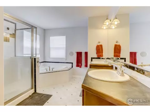 1209 Crescent Dr, Windsor, CO 80550 photo 29