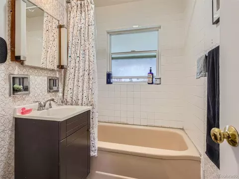 4800 E Bates Ave, Denver, CO 80222 photo 16