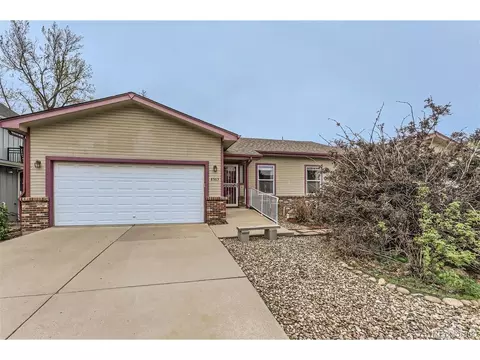 8563 W 48th Pl, Arvada, CO 80002
