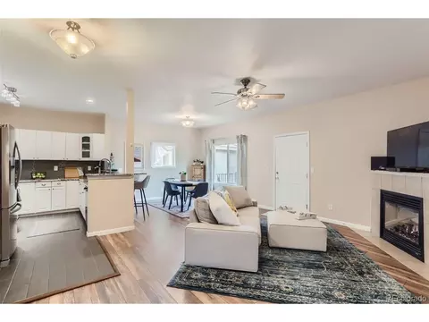 8563 W 48th Pl, Arvada, CO 80002 photo 4