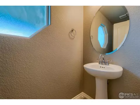 5794 Osbourne Dr, Windsor, CO 80550 photo 8