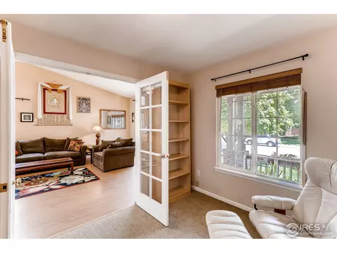 657 Timothy Dr, Longmont, CO 80503 photo 9