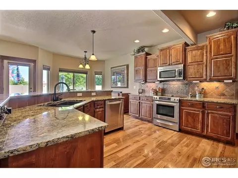 543 Kenai Ct, Windsor, CO 80550 photo 6