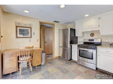63 Pinewood Dr, Lyons, CO 80540 photo 8