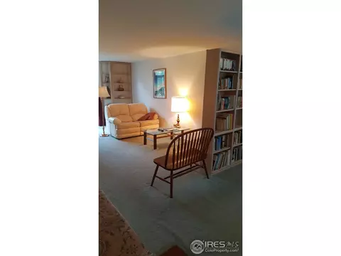 4105 Martin Dr, Boulder, CO 80305 photo 9