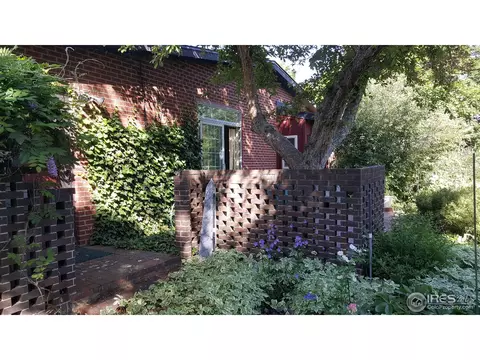 4105 Martin Dr, Boulder, CO 80305 photo 4