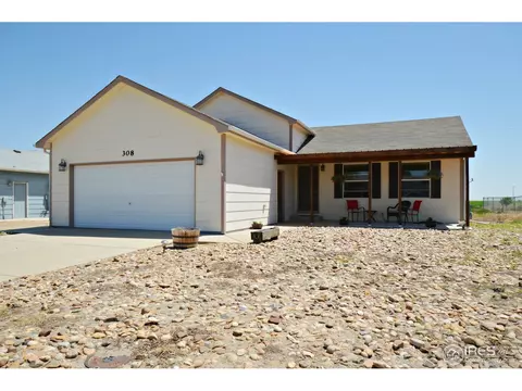 308 Sally St, Wiggins, CO 80654 photo 2