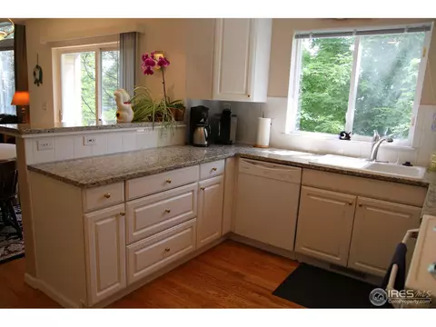 6672 Bean Mountain Ln, Boulder, CO 80301 photo 15