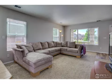 19467 E 50th Ave, Denver, CO 80249 photo 5