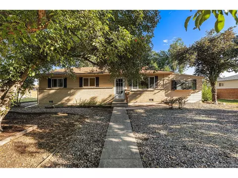 7365 W Oregon Dr, Lakewood, CO 80232