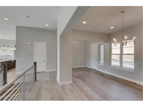 10704 Bluffside Dr, Lone Tree, CO 80124 photo 11