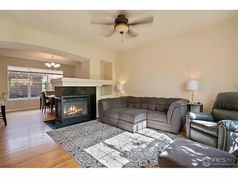 8378 Devinney Ct, Arvada, CO 80005 photo 3