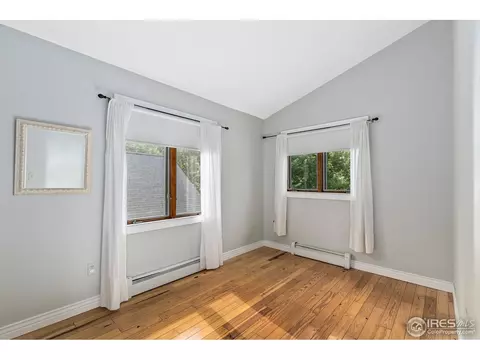 2542 Pine St, Boulder, CO 80302 photo 17