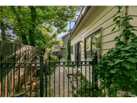 2542 Pine St, Boulder, CO 80302 photo 24