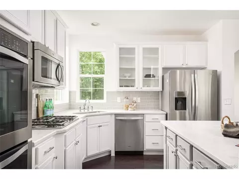 7910 E 32nd Ave, Denver, CO 80238 photo 14