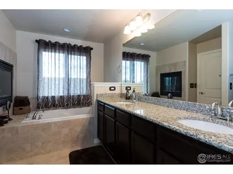 5517 Wetlands Dr, Longmont, CO 80504 photo 17