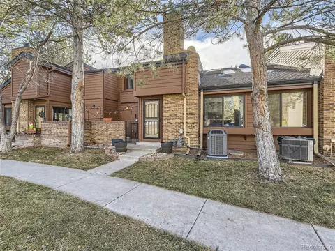 2685 S Dayton Way #12, Denver, CO 80231
