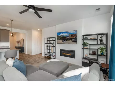 27728 E 10th Dr, Aurora, CO 80018 photo 20