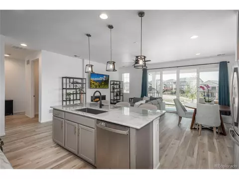 27728 E 10th Dr, Aurora, CO 80018 photo 18