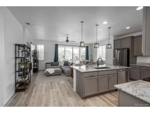 27728 E 10th Dr, Aurora, CO 80018 photo 12