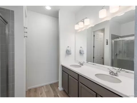 27728 E 10th Dr, Aurora, CO 80018 photo 28