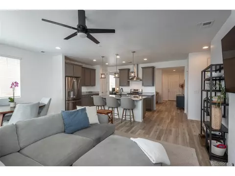 27728 E 10th Dr, Aurora, CO 80018 photo 23