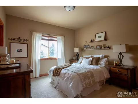 4992 Blackhawk Dr, Windsor, CO 80550 photo 15
