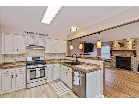 19005 E Chenango Cir, Aurora, CO 80015 photo 11