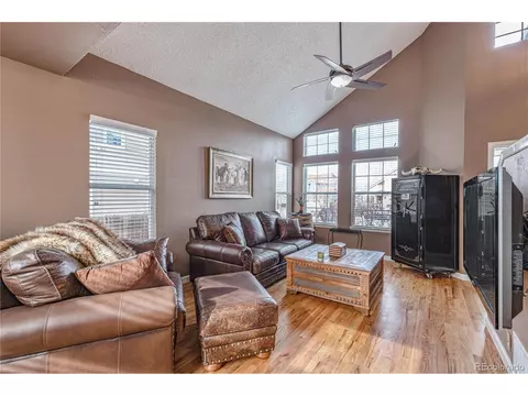 19005 E Chenango Cir, Aurora, CO 80015 photo 9