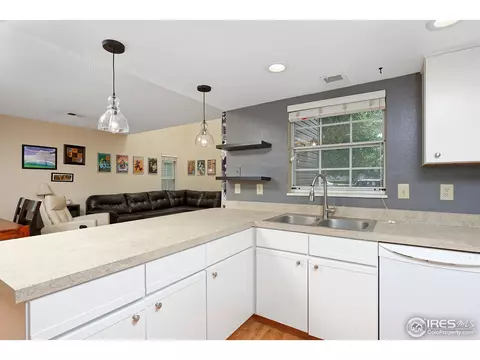 12573 E Pacific Cir #A, Aurora, CO 80014 photo 12