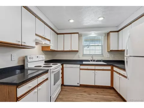 14190 E Warren Pl, Aurora, CO 80014 photo 4