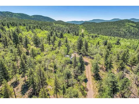 9 Hughesville Rd, Black Hawk, CO 80422