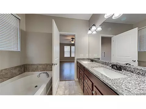 Undisclosed, Aurora, CO 80016 photo 10