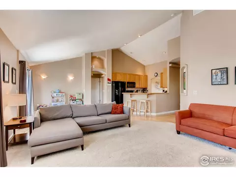 215 Redcloud Ave, Berthoud, CO 80513 photo 11