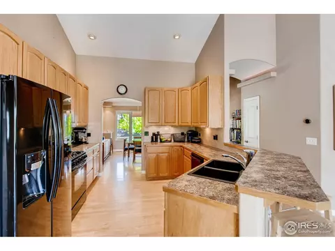 215 Redcloud Ave, Berthoud, CO 80513 photo 8