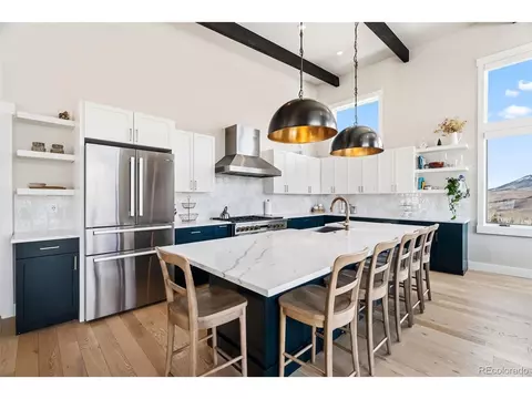 Kitchen - 283 Mckay Rd, Silverthorne, CO 80498 photo 1 of 5