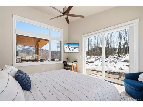 Bedroom - 283 Mckay Rd, Silverthorne, CO 80498 photo 2 of 5