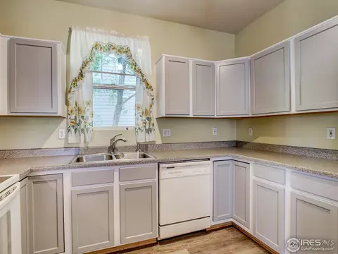 5836 Canyon St, Frederick, CO 80504 photo 9