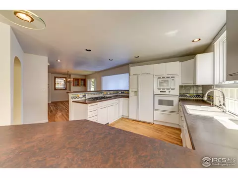 1058 Rosehill Dr, Boulder, CO 80302 photo 10