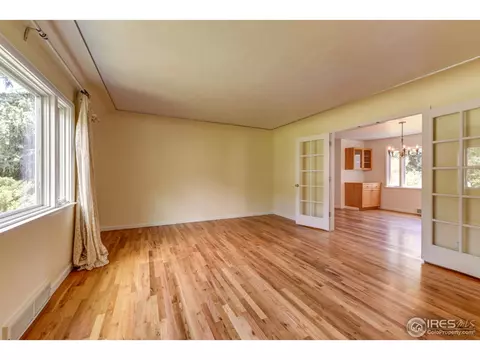 1058 Rosehill Dr, Boulder, CO 80302 photo 5