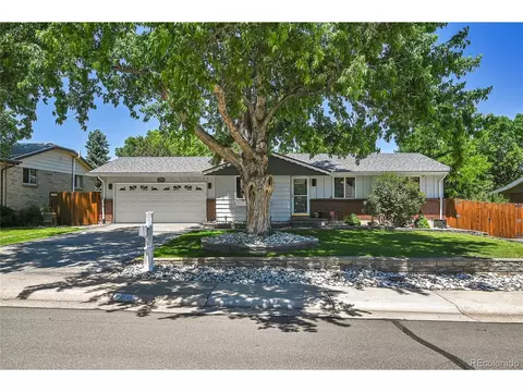 8891 W Jewell Pl, Lakewood, CO 80227