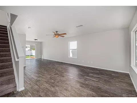 21602 E 50th Pl, Denver, CO 80249 photo 4