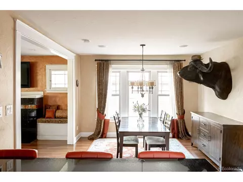 1069 Monroe St, Denver, CO 80206 photo 7