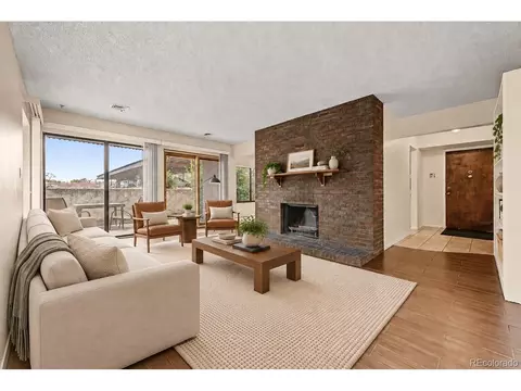 500 Manhattan Dr #D4, Boulder, CO 80303